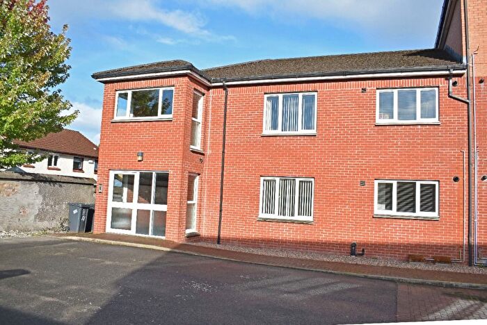 2 Bedroom Flat To Rent In King Edward Street, Alexandria, West Dunbartonshire, G83