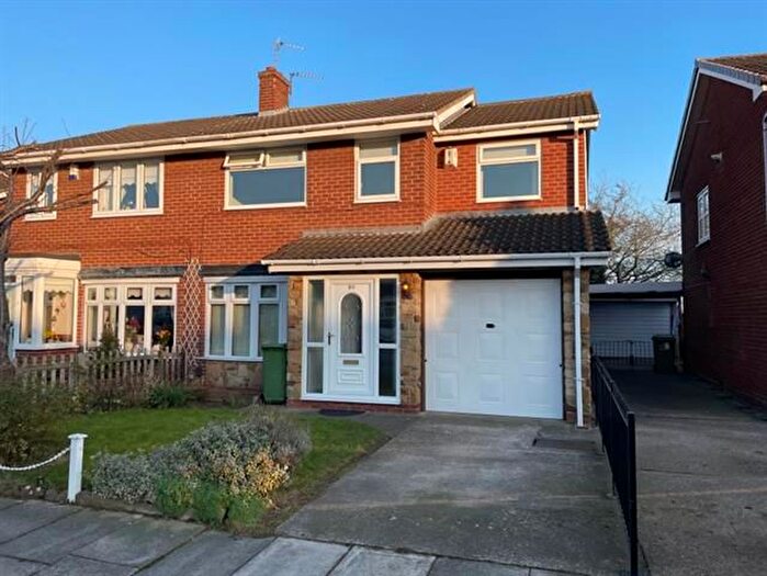 3 Bedroom Semi-Detached House To Rent In Chadderton Drive, Thornaby, Stockton-On-Tees, TS17