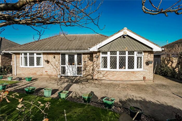2 Bedroom Bungalow For Sale In Coniston Crescent, Humberston, Grimsby, DN36
