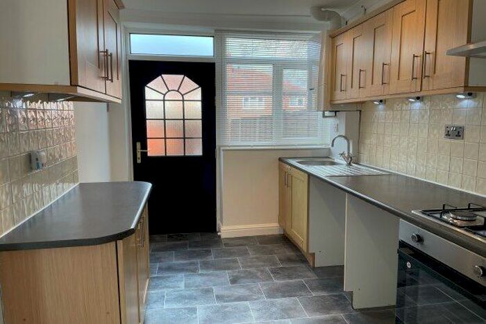 3 Bedroom Property To Rent In Westbourne Mount, Pontefract, WF8