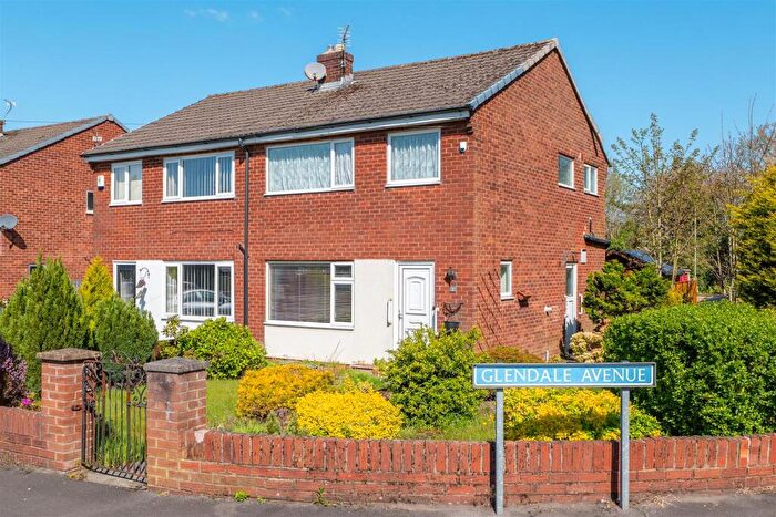 3 Bedroom Semi Detached House For Sale In Glendale Avenue, Lostock Hall, Preston, PR5