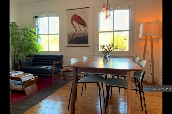 1 Bedroom Flat To Rent In St. Donatts Road, London, SE14