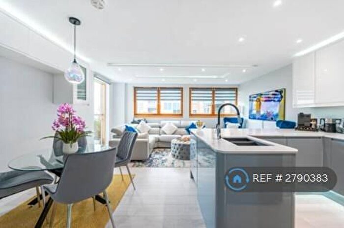 2 Bedroom Flat To Rent In Donnington Road, London, NW10