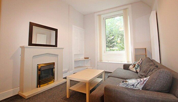 1 Bedroom Apartment To Rent In Wardlaw Street, Gorgie, Edinburgh, EH11