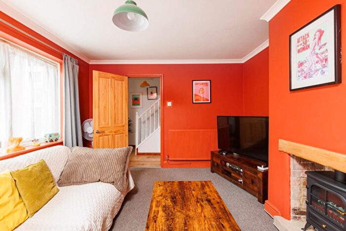 3 Bedroom Semi-Detached House For Sale In Perrott Road, Kingswood, BS15