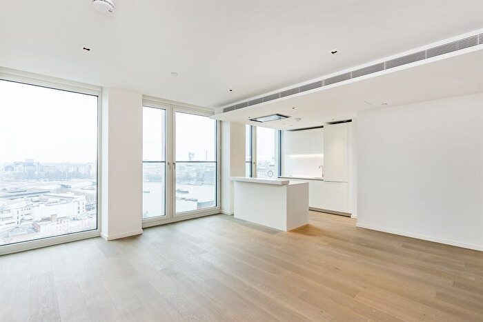 2 Bedroom Flat For Sale In South Bank Tower, Upper Ground, SE1