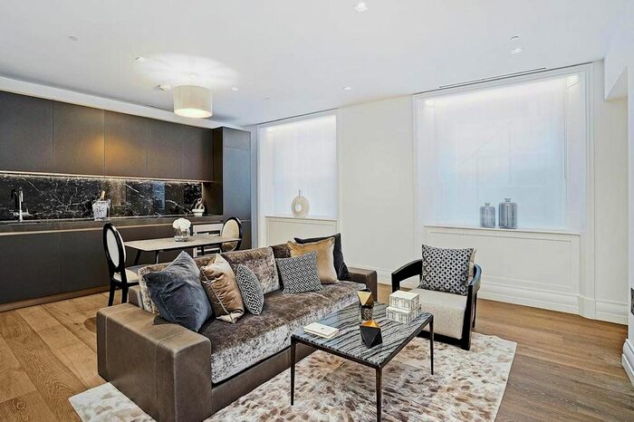 1 Bedroom Flat To Rent In Park Crescent, London, W1B