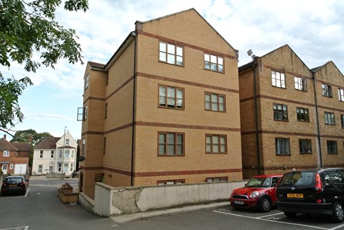 1 Bedroom Flat To Rent In -, Croydon Road, SE20