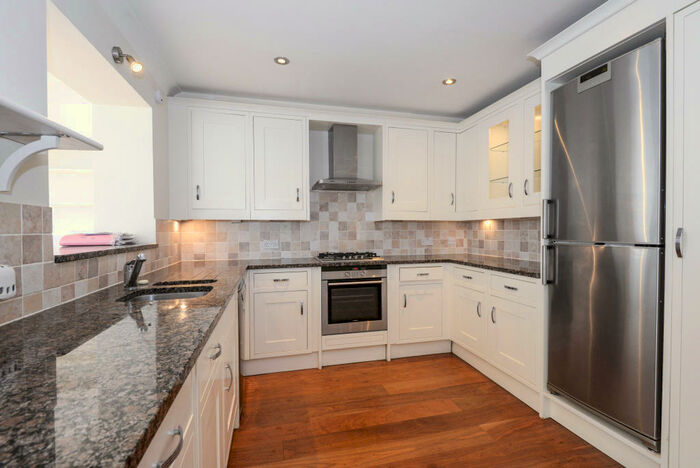 4 Bedroom Terraced House To Rent In Cobham, KT11