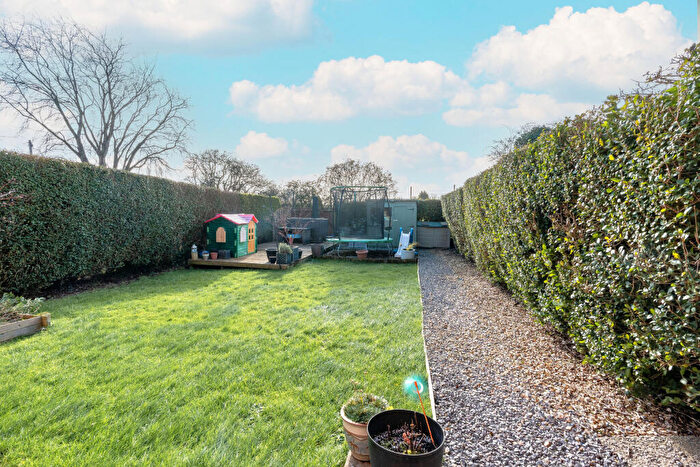 3 Bedroom Terraced House For Sale In Shirehampton Road, Sea Mills, Bristol, BS9