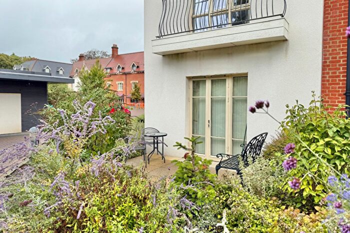 1 Bedroom Property For Sale In Garnier Drive, Bishopstoke Park, SO50