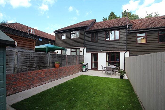 2 Bedroom Terraced House To Rent In St Johns, Woking, GU21