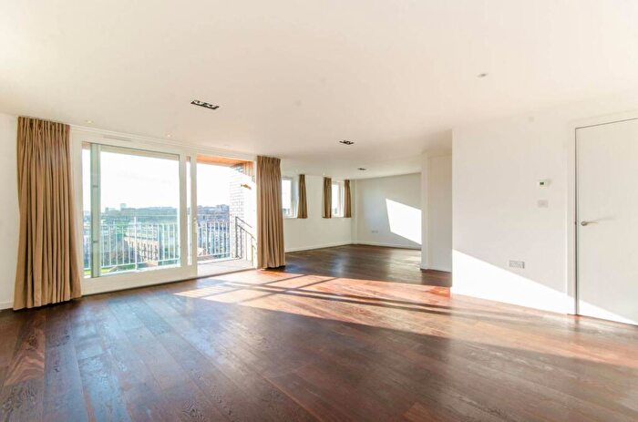 2 Bedroom Flat To Rent In Wharf Road, Angel, London, N1