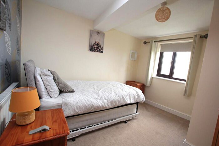 2 Bedroom Cottage To Rent In Churton Road, Farndon, Chester, CH3