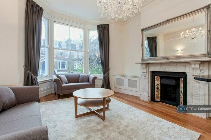 2 Bedroom Flat To Rent In Ground Floor (), London, N7