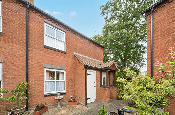 2 Bedroom Retirement Property For Sale In Bredon Lodge, Bredon, Tewkesbury, GL20