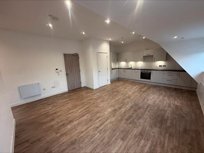 1 Bedroom Flat To Rent In Cambridge Court, Camberley, GU15