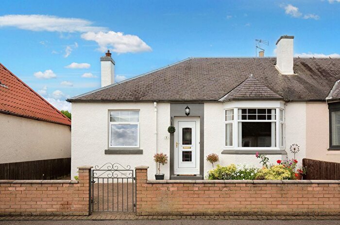 2 Bedroom Semi-Detached Bungalow For Sale In George Street, Ormiston, East Lothian, EH35