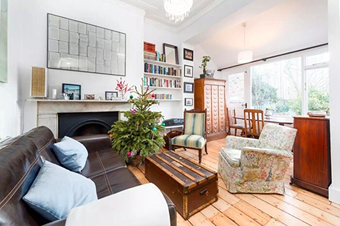 1 Bedroom Flat To Rent In Mildmay Grove South, Islington, N1