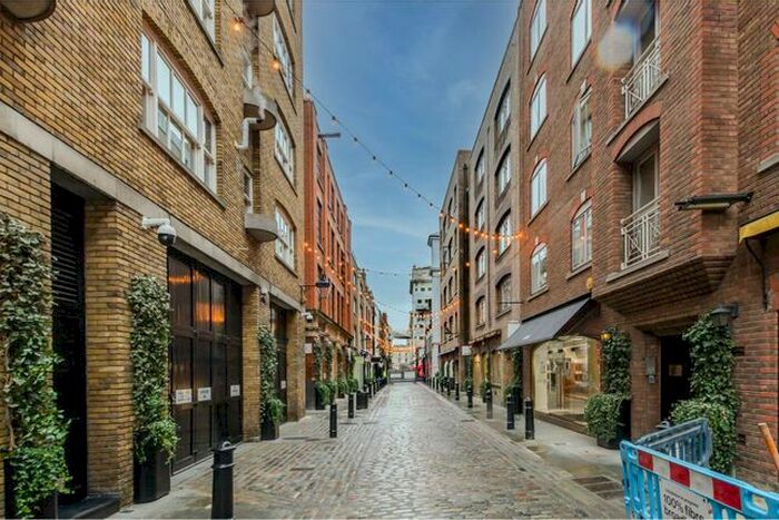 2 Bedroom Flat To Rent In Floral Street, Covent Garden, London, WC2E
