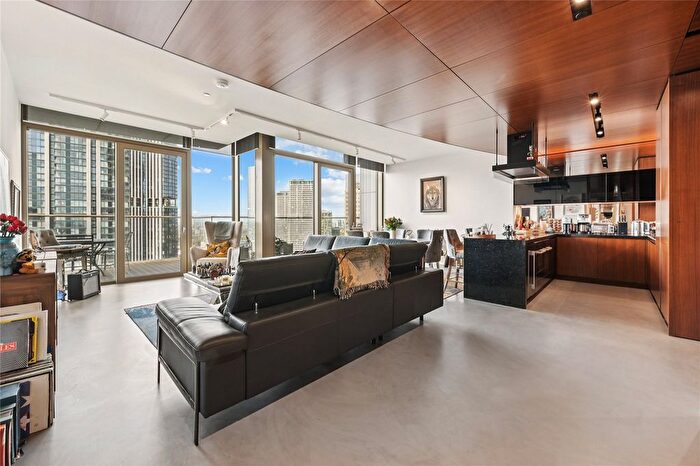 2 Bedroom Flat For Sale In One Park Drive, Canary Wharf, E14