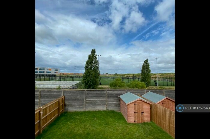 3 Bedroom Semi-Detached House To Rent In Havelock Avenue, Milton Keynes, MK10