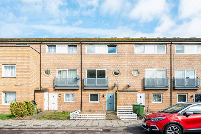 4 Bedroom Terraced House To Rent In Bailey Close, Thamesmead, London, SE28