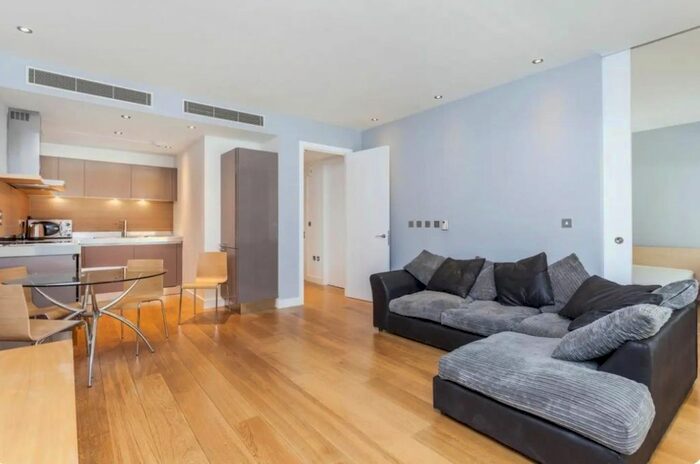 1 Bedroom Flat To Rent In Grosvenor Waterside, Gatliff Road, SW1W