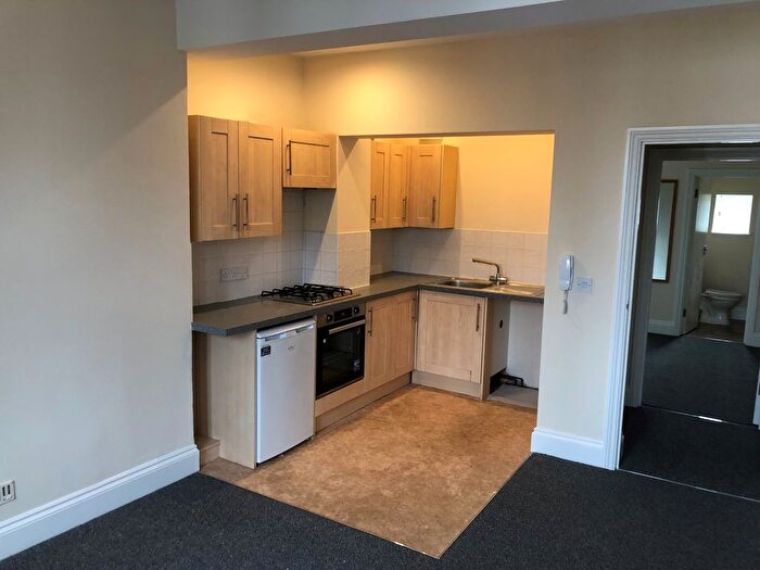1 Bedroom Flat To Rent In High Street, Lewes, BN7