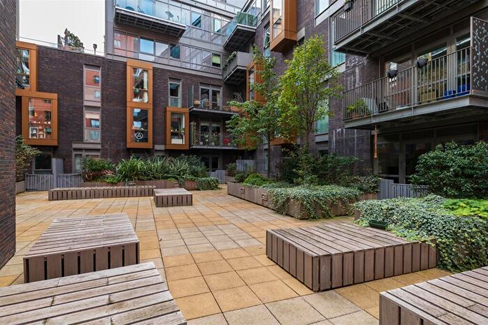 1 Bedroom Apartment To Rent In Malt Court, Walthamstow, E17