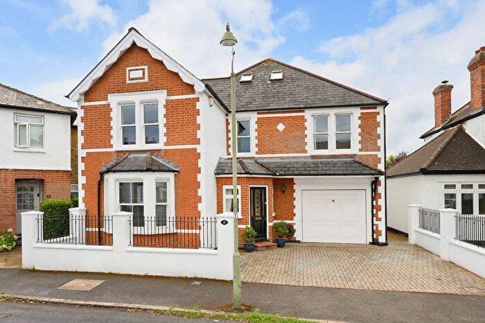 6 Bedroom Detached House For Sale In Summer Gardens, East Molesey, Surrey, KT8