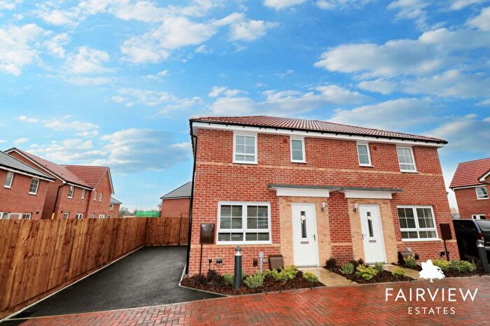 3 Bedroom Semi Detached House For Sale In Ward Road, Bingham, NG13