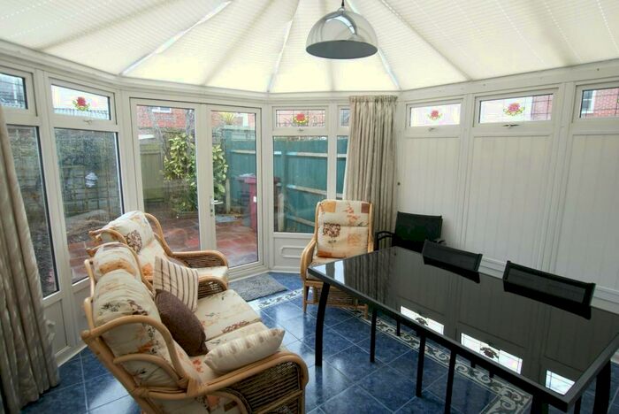 2 Bedroom Terraced House To Rent In Pagham Close, Emsworth, PO10