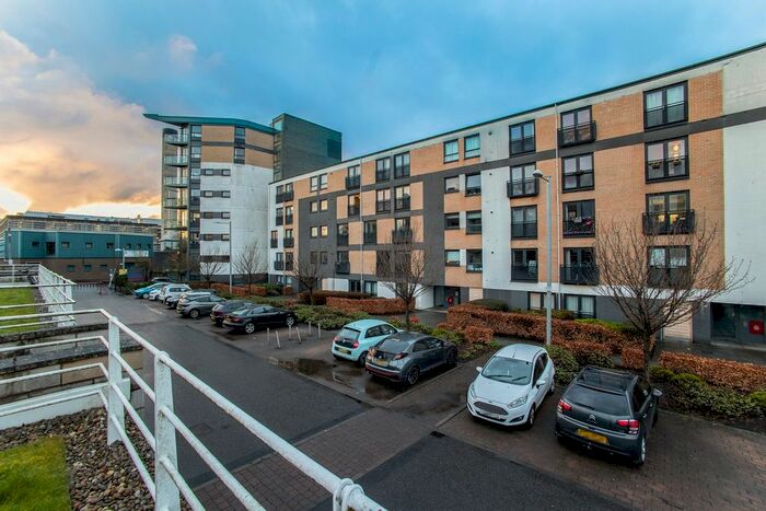 2 Bedroom Flat To Rent In , Firpark Court, Glasgow, G31