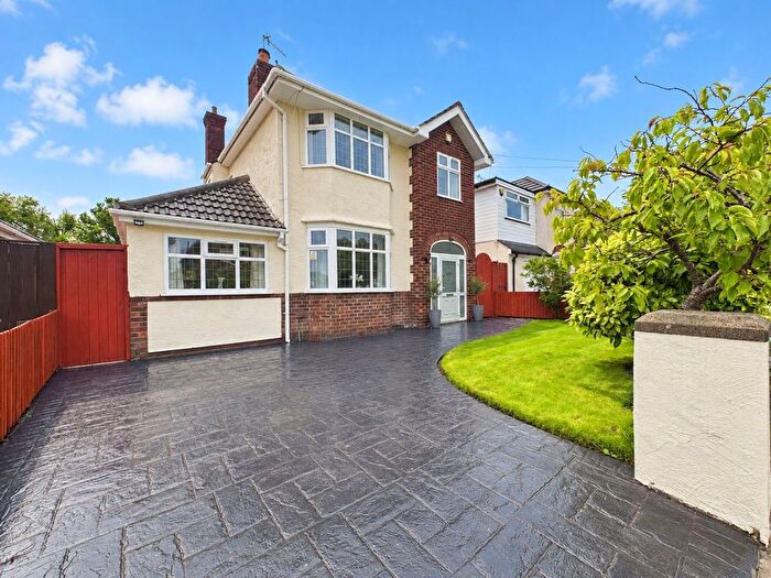 4 Bedroom Detached House For Sale In Queens Drive, Prenton, CH43