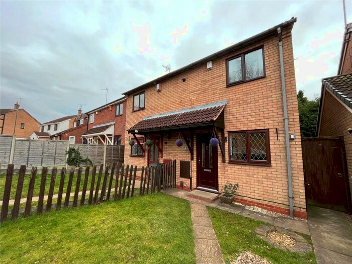 2 Bedroom Semi-Detached House To Rent In Tilesford Close, Shirley, Solihull, West Midlands, B90