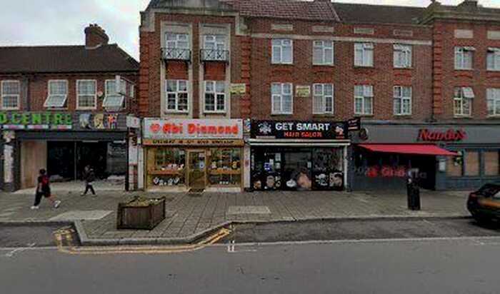 3 Bedroom Flat To Rent In Northolt Road, South Harrow, Harrow HA2