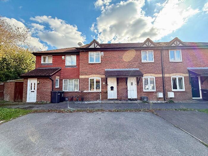 2 Bedroom Terraced House For Sale In Elveden Close, Bushmead, Luton, Bedfordshire, LU2