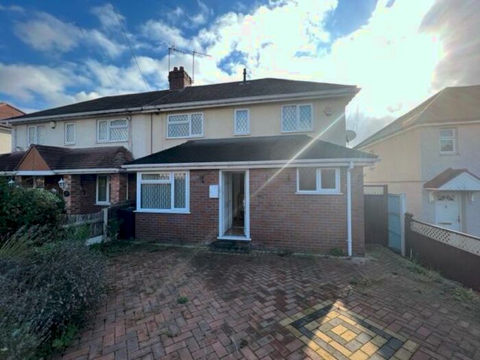 3 Bedroom Terraced House To Rent In Blewitt Street, Brierley Hill, West Midlands, DY5