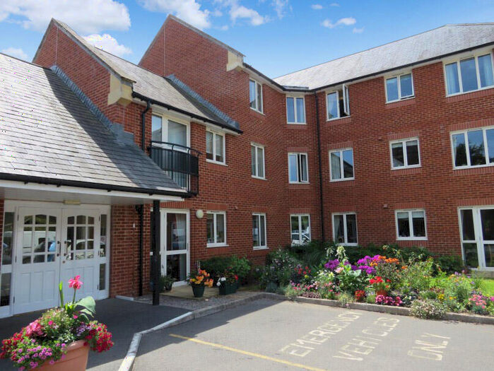 1 Bedroom Retirement Property For Sale In Mondyes Court, Wells, BA5