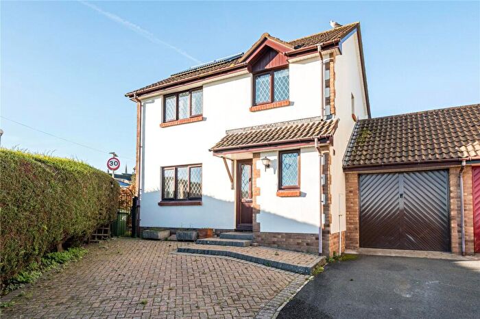 3 Bedroom House For Sale In Holwill Drive, Torrington, Devon, EX38