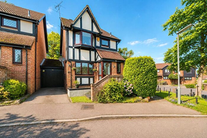 3 Bedroom Detached House For Sale In Horsebrass Drive, Bagshot, Surrey, GU19