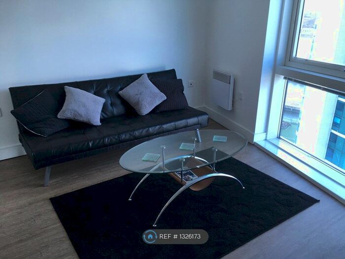 1 Bedroom Flat To Rent In Chatham Quays, Chatham ME4