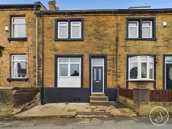 2 Bedroom Terraced House To Rent In Fartown, Pudsey, LS28