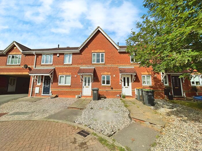 2 Bedroom Terraced House To Rent In Bluebell Close, Bedford, MK42