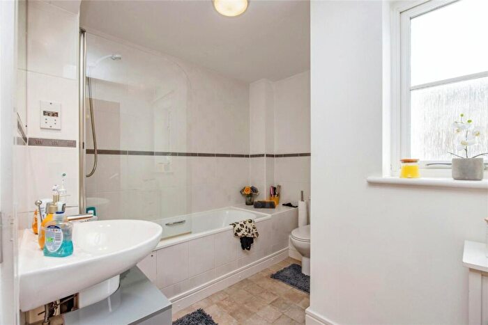 2 Bedroom Flat For Sale In Crockwell Street, Bodmin, Cornwall, PL31
