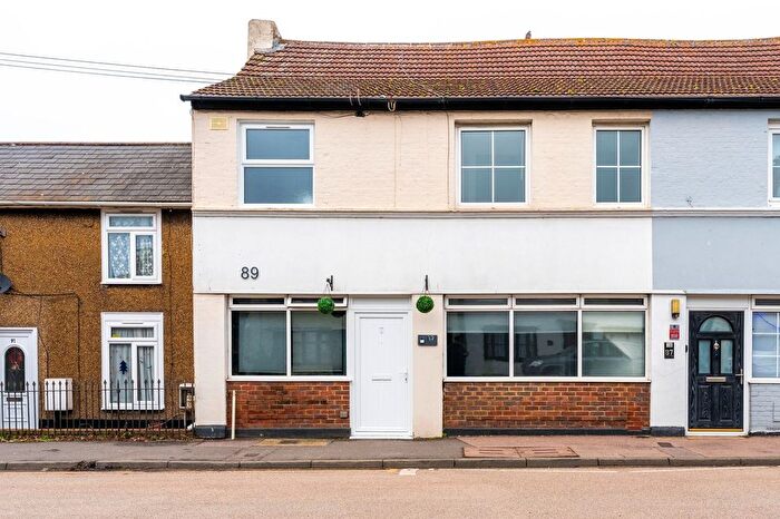 4 Bedroom Terraced House For Sale In London Road, Teynham, ME9
