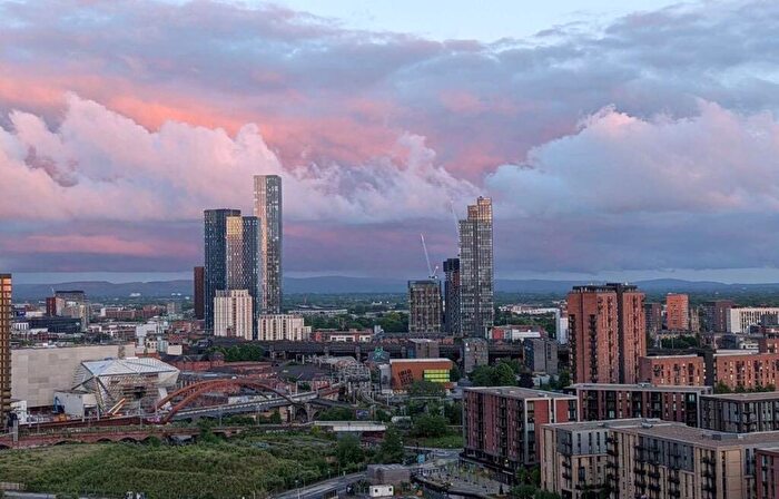 3 Bedroom Apartment To Rent In Hulme Street, Manchester, Greater Manchester, M5