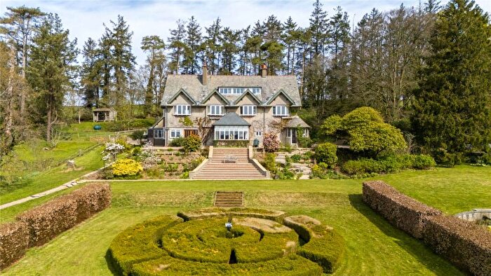 9 Bedroom Detached House For Sale In East Anstey, Tiverton, Devon, EX16