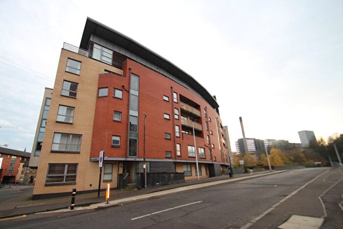 2 Bedroom Flat To Rent In Benalder Street, Glasgow, G11